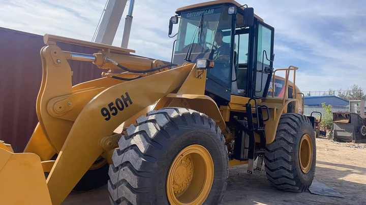 CAT 950H Loader - Chargeuse sur pneus: photos 5 CAT 950H Loader - Chargeuse sur pneus: photos 5