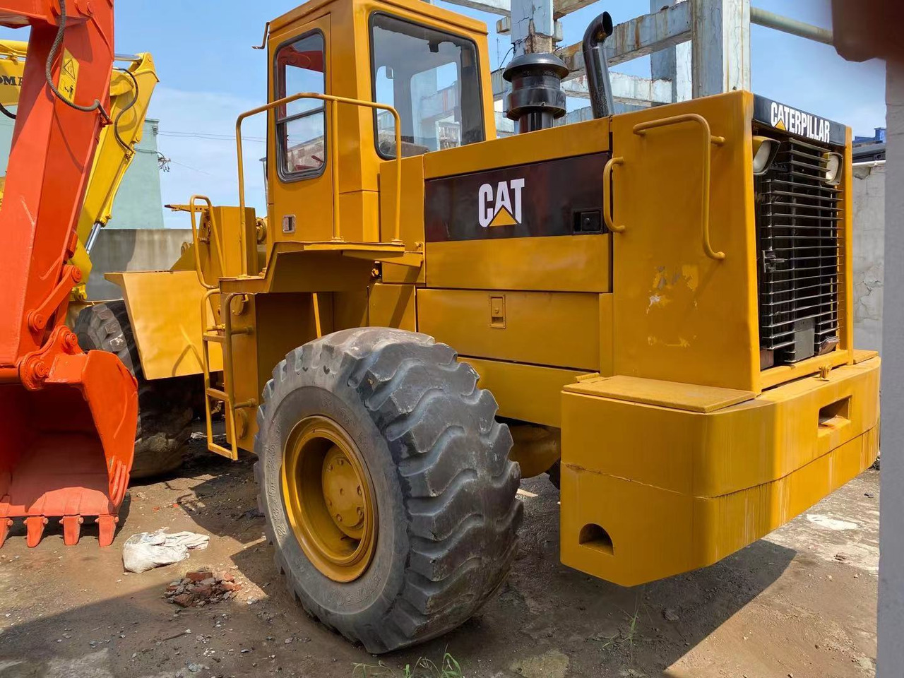CAT 966C - Chargeuse sur pneus: photos 5 CAT 966C - Chargeuse sur pneus: photos 5
