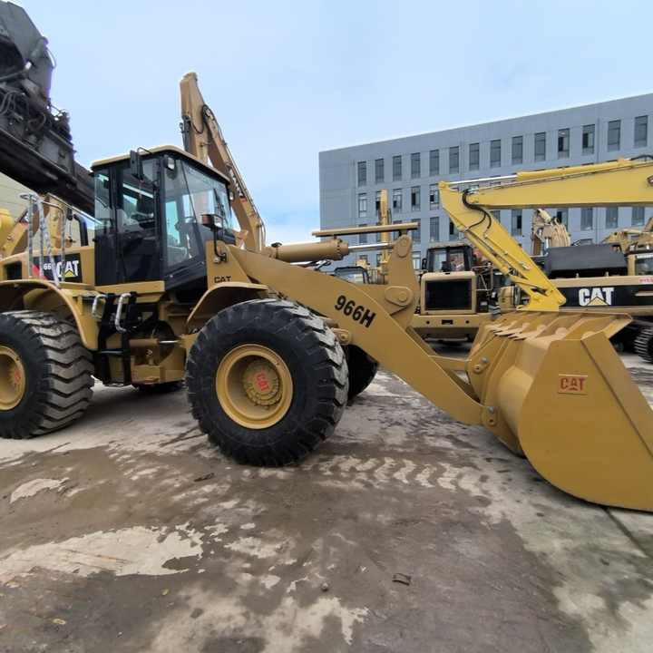 CAT 966H - Chargeuse sur pneus: photos 4 CAT 966H - Chargeuse sur pneus: photos 4