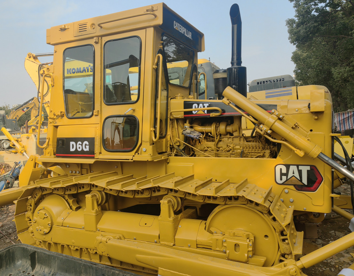 CAT D6G Bulldozer - Bulldozer: photos 3 CAT D6G Bulldozer - Bulldozer: photos 3