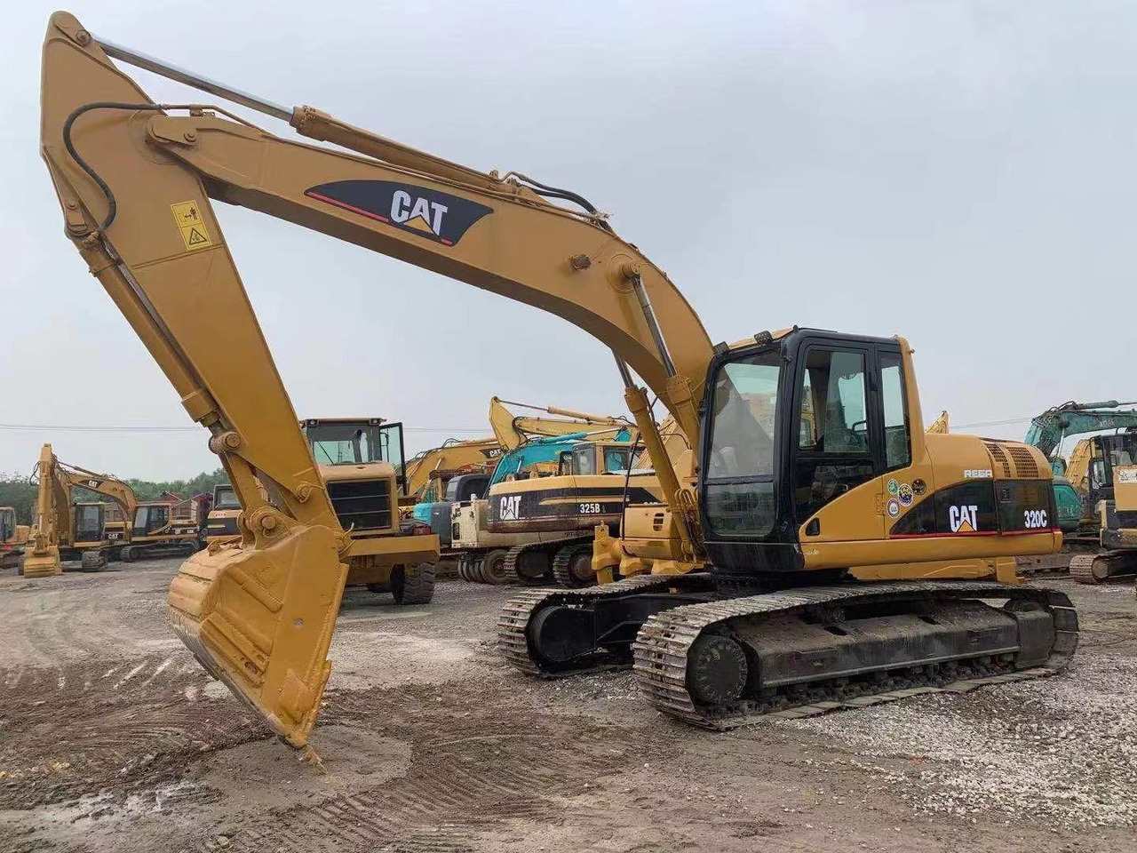 Cat 320c excavator - Pelle sur chenille: photos 3 Cat 320c excavator - Pelle sur chenille: photos 3