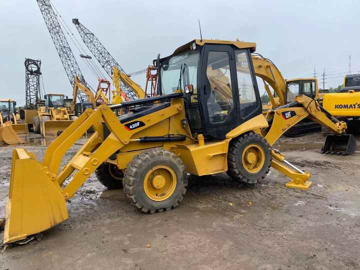 Cheap prices Good Condition High Performance CAT 420F second hand Backhoe Loader 420F Loader Backhoe for sale - Tractopelle: photos 2 Cheap prices Good Condition High Performance CAT 420F second hand Backhoe Loader 420F Loader Backhoe for sale - Tractopelle: photos 2