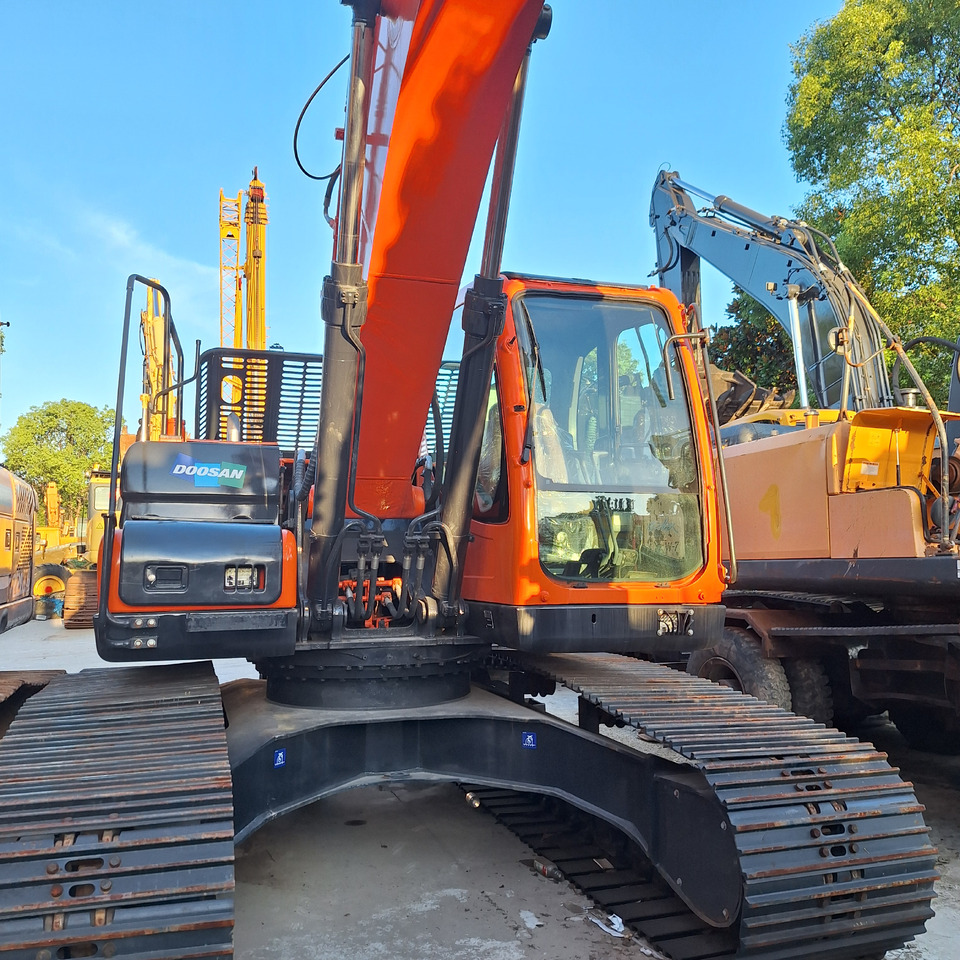 Pelle sur chenille DOOSAN Doosan DX225LC-9C Crawler excavator: photos 6
