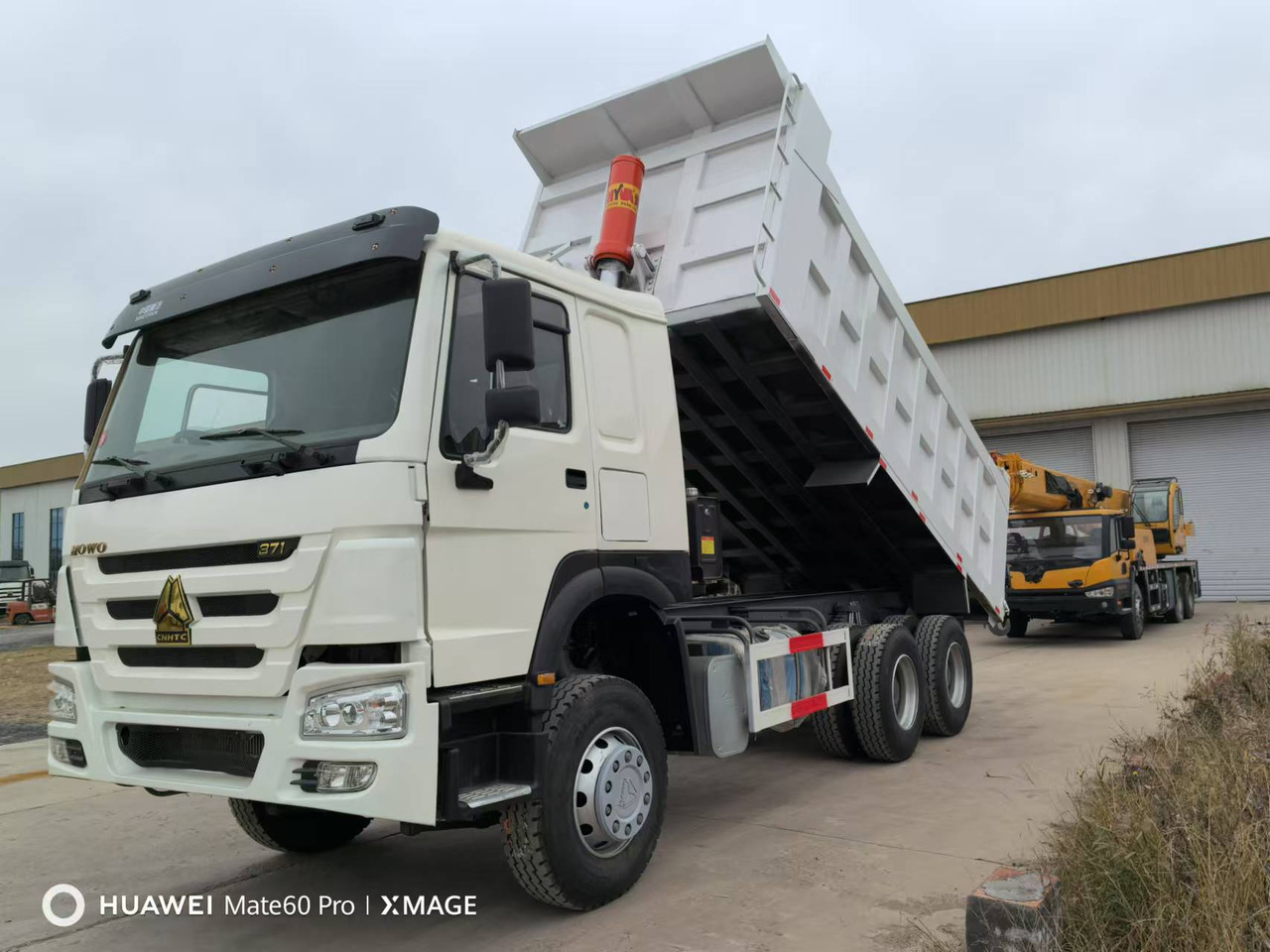 HOWO Howo 371 Used Dump Truck 6x4 - Camion benne: photos 2 HOWO Howo 371 Used Dump Truck 6x4 - Camion benne: photos 2