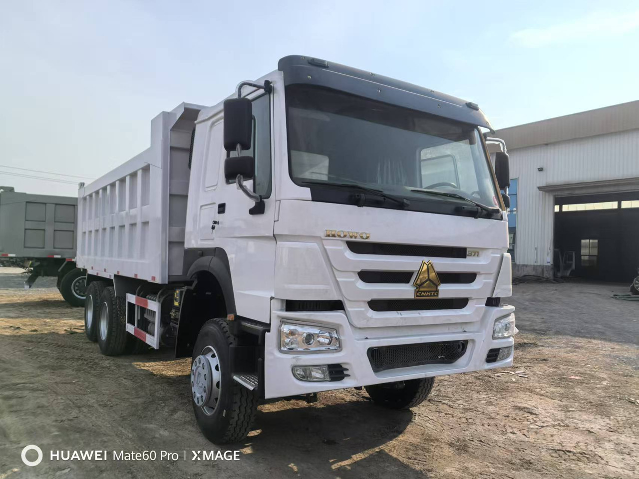 HOWO Howo 371 Used Dump Truck 6x4 - Camion benne: photos 1 HOWO Howo 371 Used Dump Truck 6x4 - Camion benne: photos 1