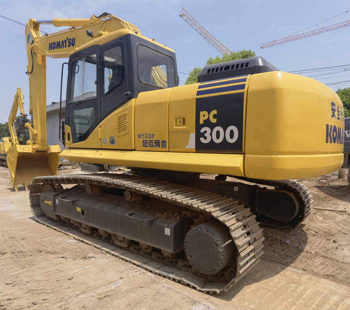 Hot Selling Japan Komatsu PC300-7 Excavators Crawler Excavator Used Pc300-7 at low Price for sale - Pelle sur chenille: photos 2 Hot Selling Japan Komatsu PC300-7 Excavators Crawler Excavator Used Pc300-7 at low Price for sale - Pelle sur chenille: photos 2