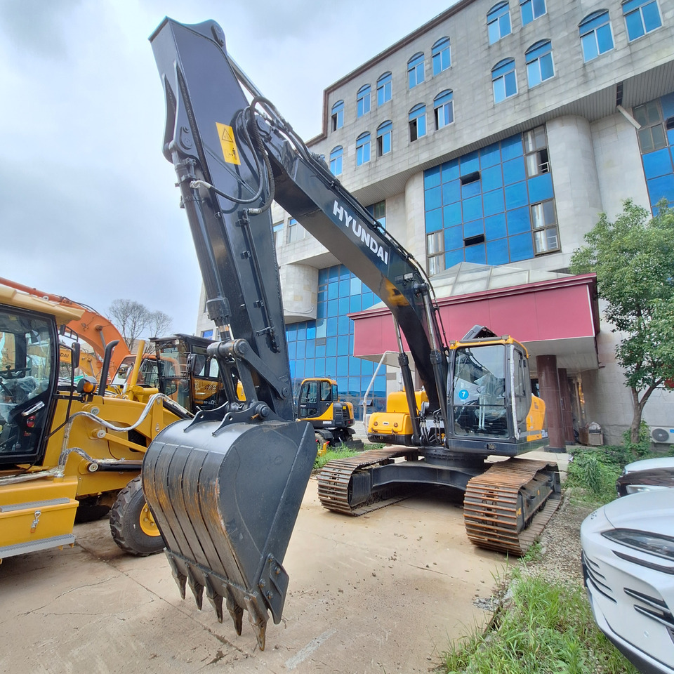 Hyundai 220LC-9S Excavator - Pelle sur chenille: photos 3 Hyundai 220LC-9S Excavator - Pelle sur chenille: photos 3