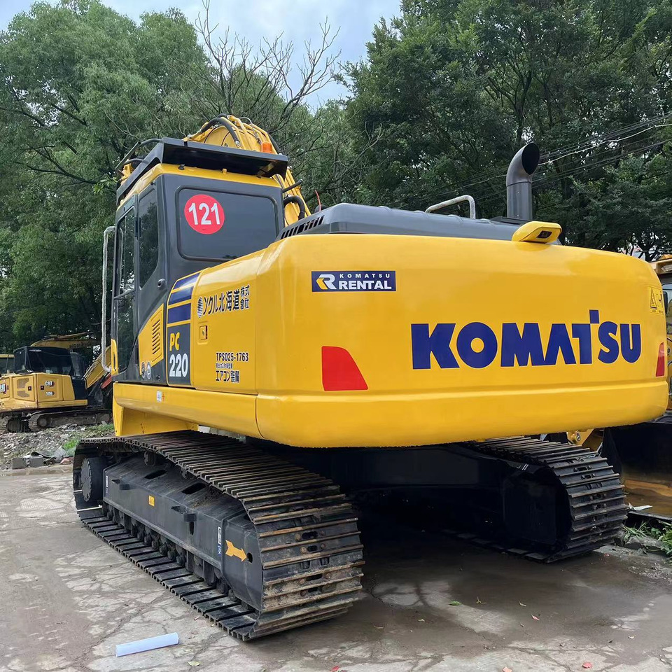 Komatsu PC 220-8 Excavator - Pelle sur chenille: photos 5 Komatsu PC 220-8 Excavator - Pelle sur chenille: photos 5