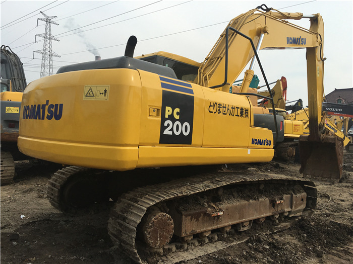 Komatsu PC200-7 excavator - Pelle sur chenille: photos 3 Komatsu PC200-7 excavator - Pelle sur chenille: photos 3