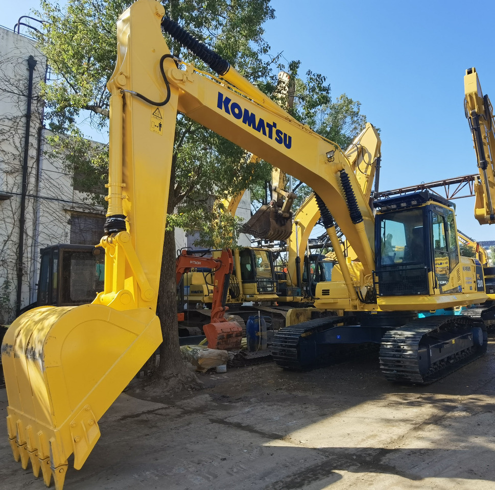 Komatsu PC200-8 Excavator - Pelle sur chenille: photos 2 Komatsu PC200-8 Excavator - Pelle sur chenille: photos 2