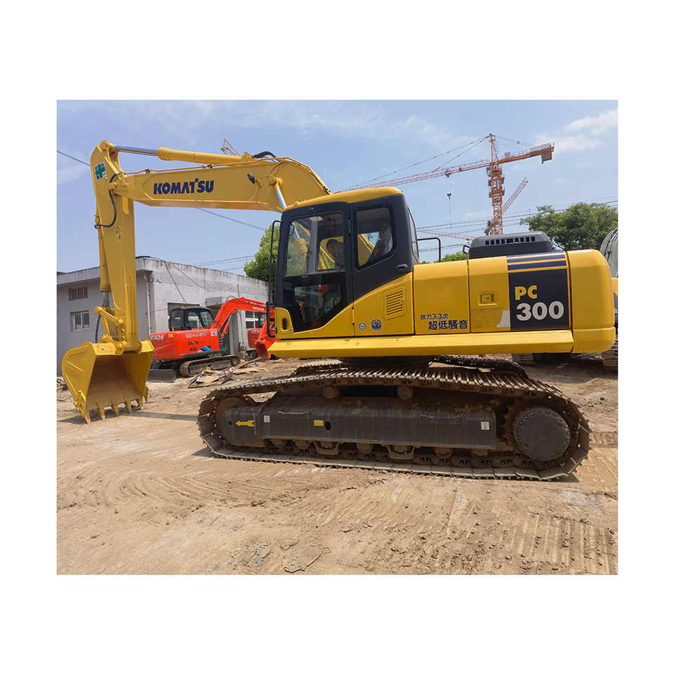 Komatsu PC300-7 Excavator - Pelle sur chenille: photos 1 Komatsu PC300-7 Excavator - Pelle sur chenille: photos 1