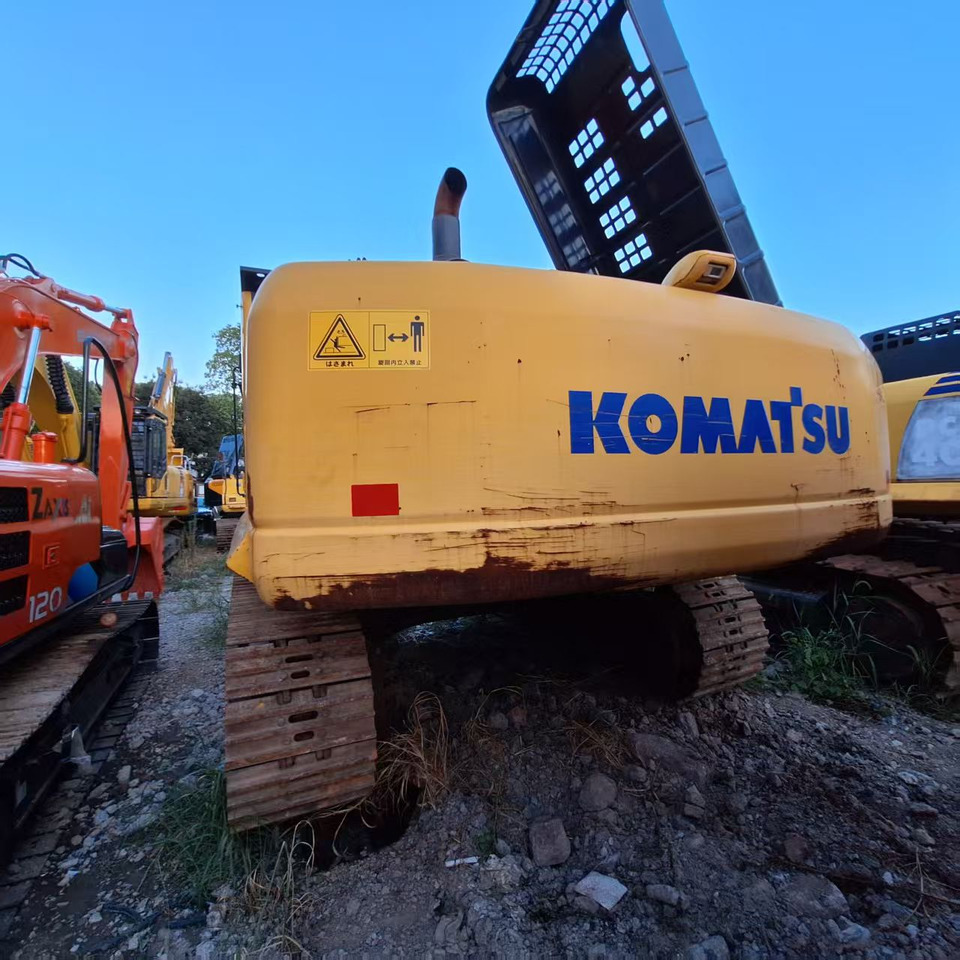 Komatsu PC350-8 excavator - Pelle sur chenille: photos 2 Komatsu PC350-8 excavator - Pelle sur chenille: photos 2
