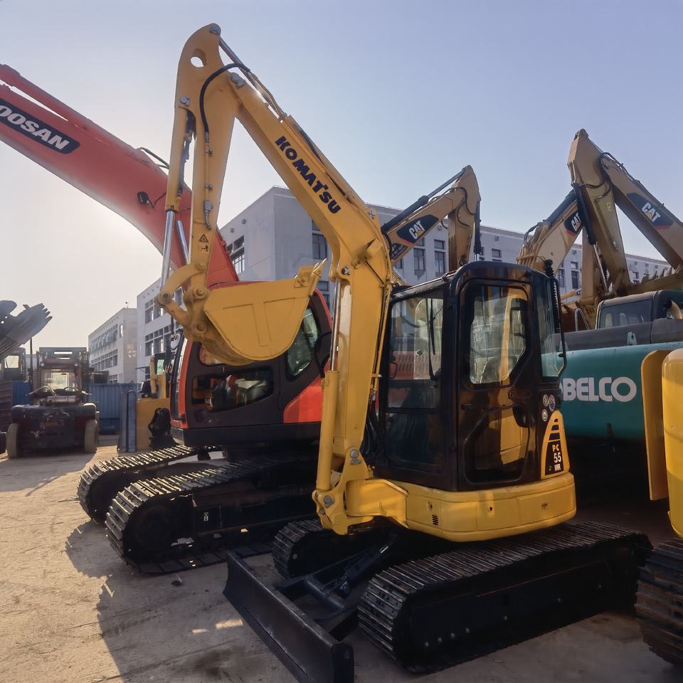 Komatsu PC55MR - Mini pelle: photos 2 Komatsu PC55MR - Mini pelle: photos 2
