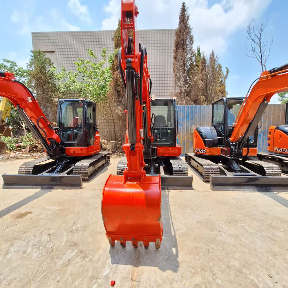 Kubota KX155-5 Excavators - Pelle sur chenille: photos 4 Kubota KX155-5 Excavators - Pelle sur chenille: photos 4