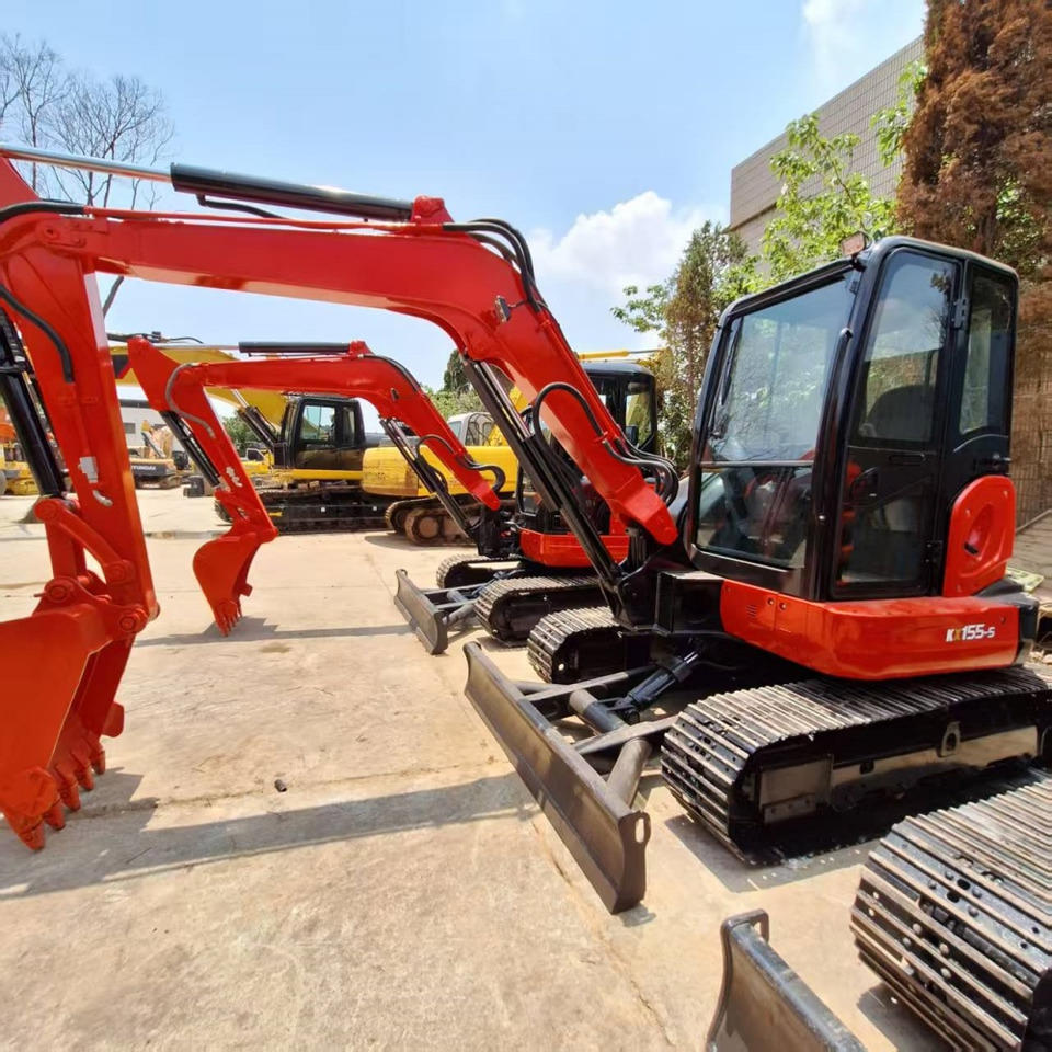 Kubota KX155-5 Excavators - Pelle sur chenille: photos 1 Kubota KX155-5 Excavators - Pelle sur chenille: photos 1