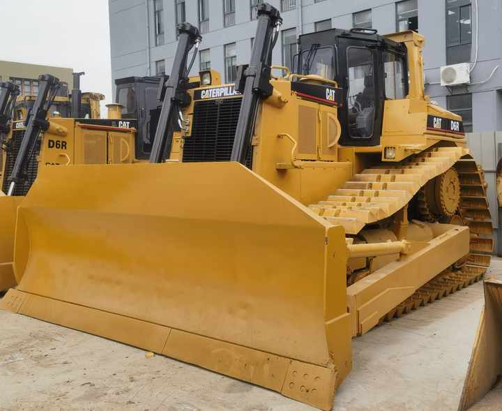 Original Japan Used CAT D6R Bulldozer Second Hand CAT D6R Bulldozer with fast delivery and low price for sale - Bulldozer: photos 3 Original Japan Used CAT D6R Bulldozer Second Hand CAT D6R Bulldozer with fast delivery and low price for sale - Bulldozer: photos 3