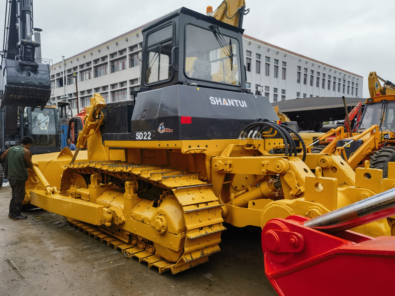 Shantui SD22 bulldozer - Bulldozer: photos 2 Shantui SD22 bulldozer - Bulldozer: photos 2