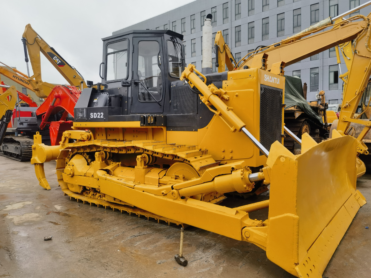 Shantui SD22 bulldozer - Bulldozer: photos 3 Shantui SD22 bulldozer - Bulldozer: photos 3