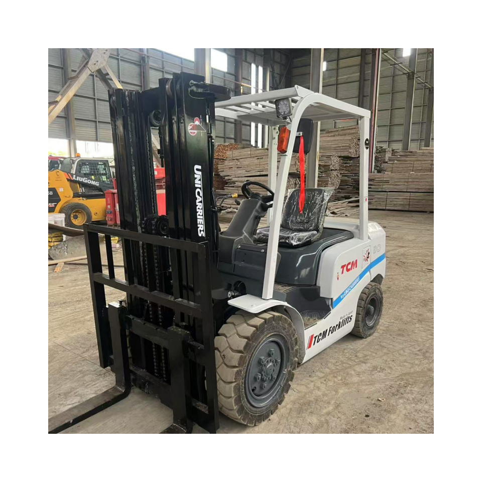 TCM FD30 Forklift - Chariot élévateur diesel: photos 5 TCM FD30 Forklift - Chariot élévateur diesel: photos 5