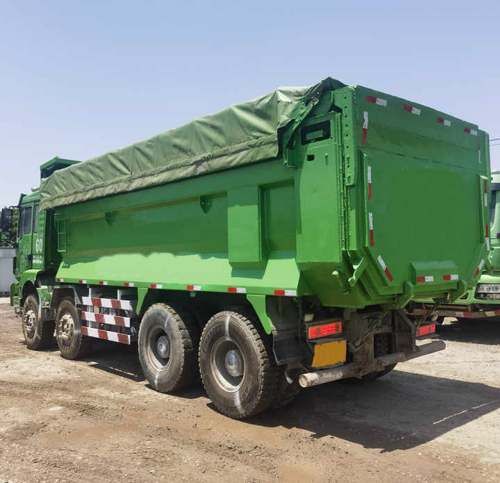 Used 8x4 Shacman X3000 Dumper Used Medium Dump Truck for Sale - Camion benne: photos 5 Used 8x4 Shacman X3000 Dumper Used Medium Dump Truck for Sale - Camion benne: photos 5