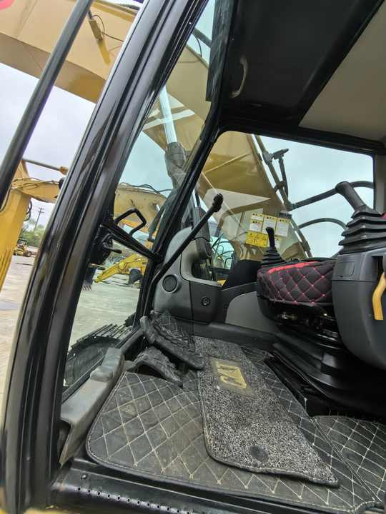 Used CAT 320D excavator in good condition at low price CAT 320D 320D2 320DL excavator for sale cat 320d2 - Pelle sur chenille: photos 5 Used CAT 320D excavator in good condition at low price CAT 320D 320D2 320DL excavator for sale cat 320d2 - Pelle sur chenille: photos 5