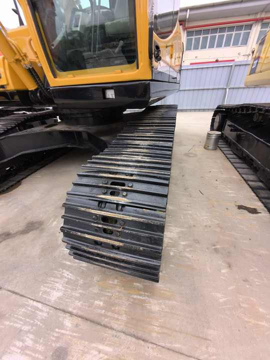 Used CAT 320D excavator in good condition at low price CAT 320D 320D2 320DL excavator for sale cat 320d2 - Pelle sur chenille: photos 4 Used CAT 320D excavator in good condition at low price CAT 320D 320D2 320DL excavator for sale cat 320d2 - Pelle sur chenille: photos 4