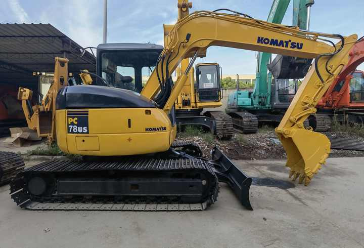 Used Japan Original 7ton Komatsu PC78US Excavator Komatsu used Excavator With High Quality Engine For Sale - Pelle: photos 3 Used Japan Original 7ton Komatsu PC78US Excavator Komatsu used Excavator With High Quality Engine For Sale - Pelle: photos 3