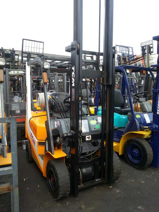 Warehouse handling using TCM30 forklift 3 tons TCM FD30 used forklift FD30 used forklifts sale shanghai china - Chariot élévateur diesel: photos 3 Warehouse handling using TCM30 forklift 3 tons TCM FD30 used forklift FD30 used forklifts sale shanghai china - Chariot élévateur diesel: photos 3