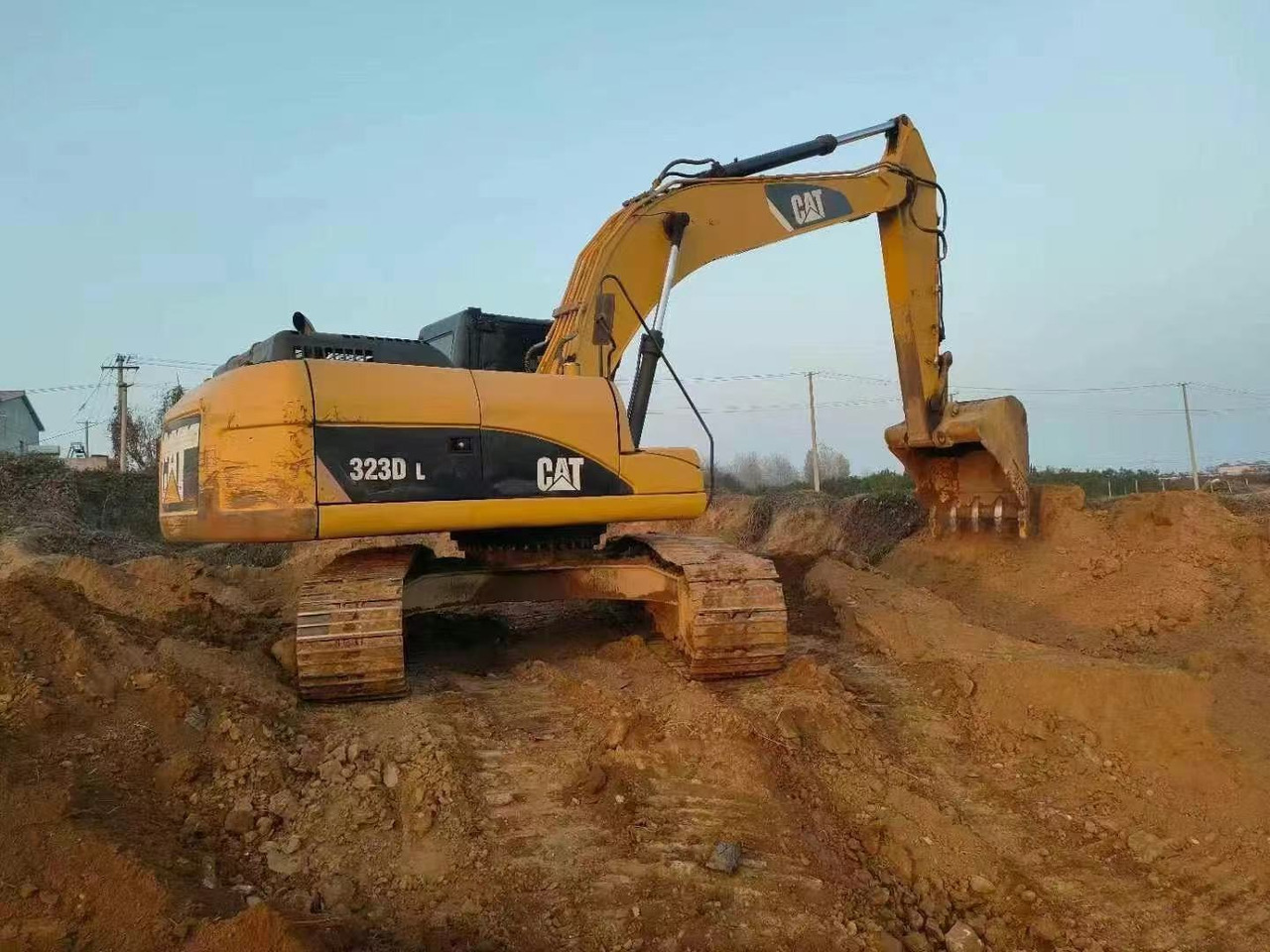 Cat 323d excavators - Pelle: photos 1 Cat 323d excavators - Pelle: photos 1