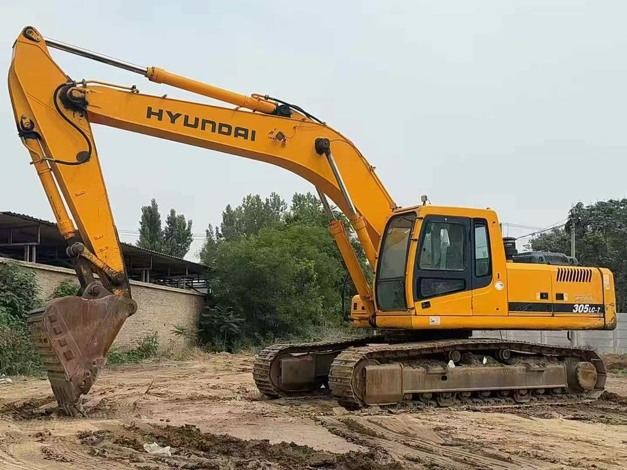 Hyundai 305lc-7 Excavator - Pelle sur chenille: photos 4 Hyundai 305lc-7 Excavator - Pelle sur chenille: photos 4