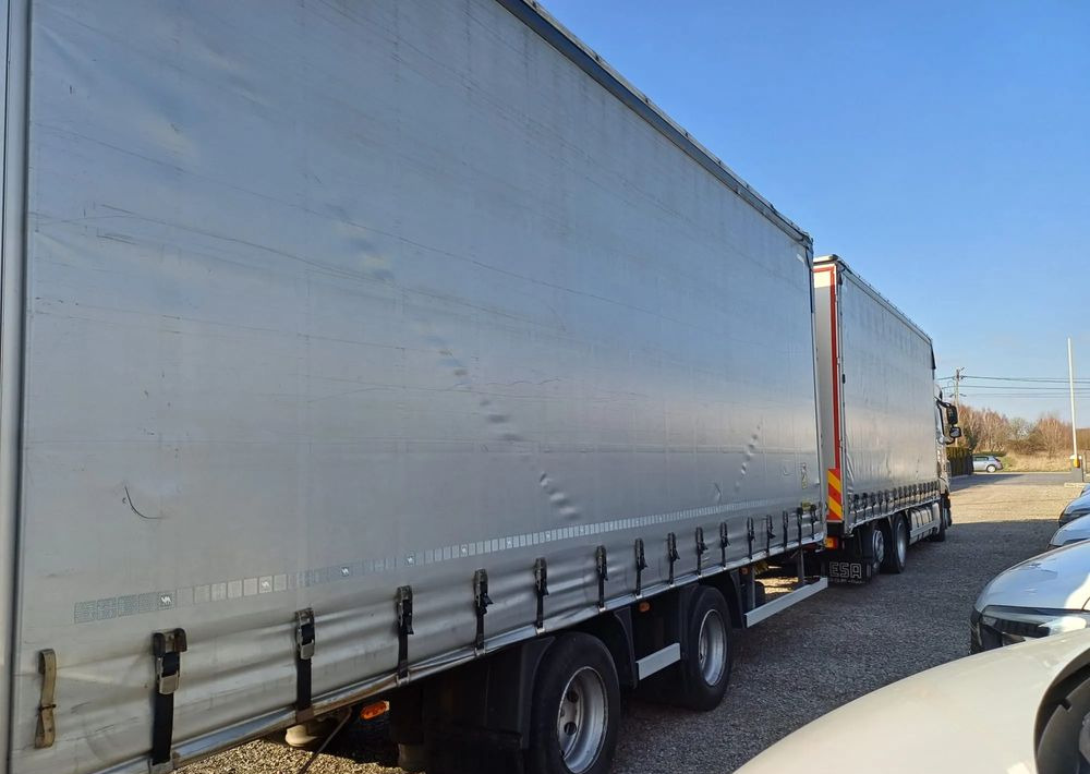 DAF XF 480 SUPER SPACE CAB / ZESTAW TANDEM PRZEJAZDOWY 120m3 - Camion à rideaux coulissants: photos 3 DAF XF 480 SUPER SPACE CAB / ZESTAW TANDEM PRZEJAZDOWY 120m3 - Camion à rideaux coulissants: photos 3