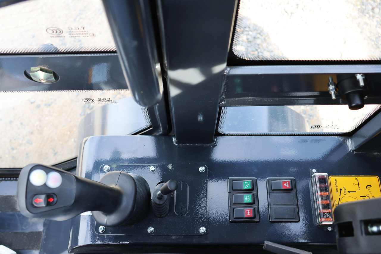 SCHMiDT 4350 - Kubota / Yanmar - Chargeuse sur pneus: photos 5 SCHMiDT 4350 - Kubota / Yanmar - Chargeuse sur pneus: photos 5