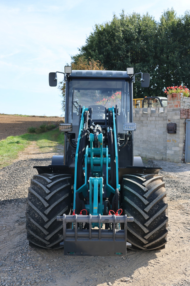 SCHMiDT 4350 - Kubota / Yanmar - Chargeuse sur pneus: photos 3 SCHMiDT 4350 - Kubota / Yanmar - Chargeuse sur pneus: photos 3