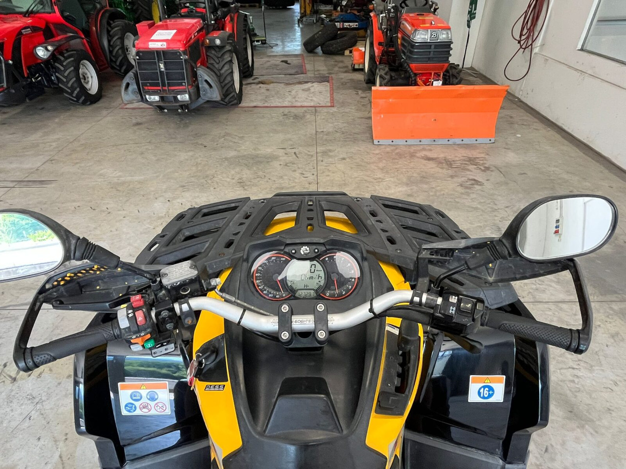 Quadricycle CAN-AM BRP OUTLANDER 1000 ROTAX 4X4: photos 10 Quadricycle CAN-AM BRP OUTLANDER 1000 ROTAX 4X4: photos 10