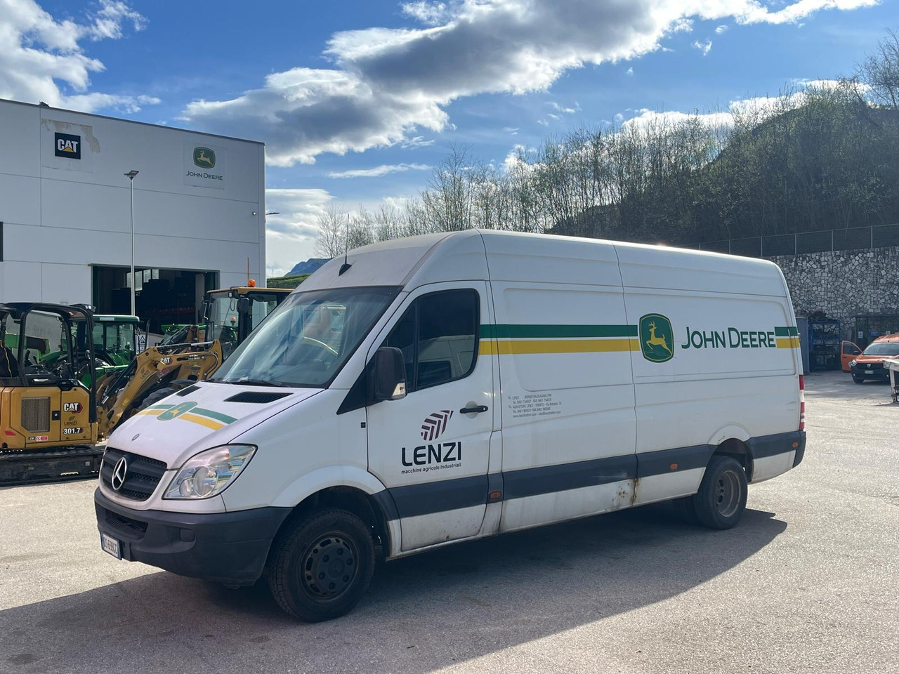 FURGONE MERCEDES SPRINTER 415CDI - Tracteur agricole: photos 1 FURGONE MERCEDES SPRINTER 415CDI - Tracteur agricole: photos 1