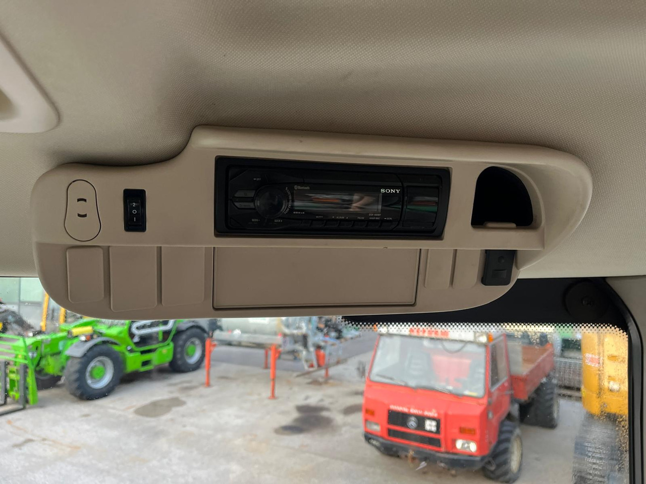 Tracteur agricole John Deere 6175R: photos 12 Tracteur agricole John Deere 6175R: photos 12