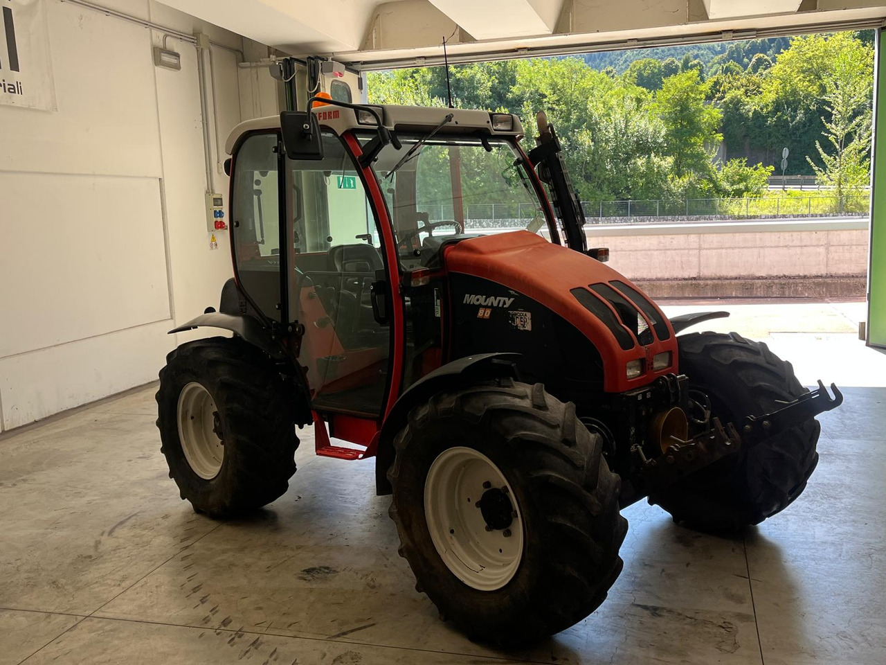 REFORM MOUNTY 80 - Tracteur agricole: photos 3 REFORM MOUNTY 80 - Tracteur agricole: photos 3
