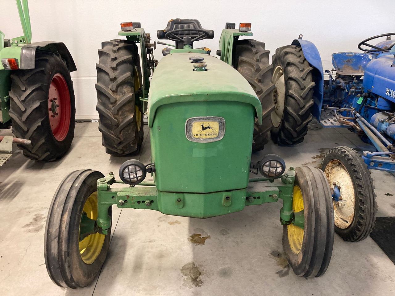 TRATTORE JOHN DEERE 1020 - Tracteur agricole: photos 3 TRATTORE JOHN DEERE 1020 - Tracteur agricole: photos 3