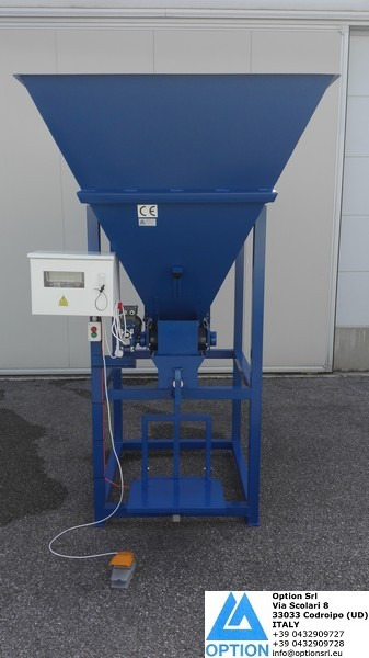 EK01 bagging machine - Machine d'emballage et de conditionnement: photos 2 EK01 bagging machine - Machine d'emballage et de conditionnement: photos 2