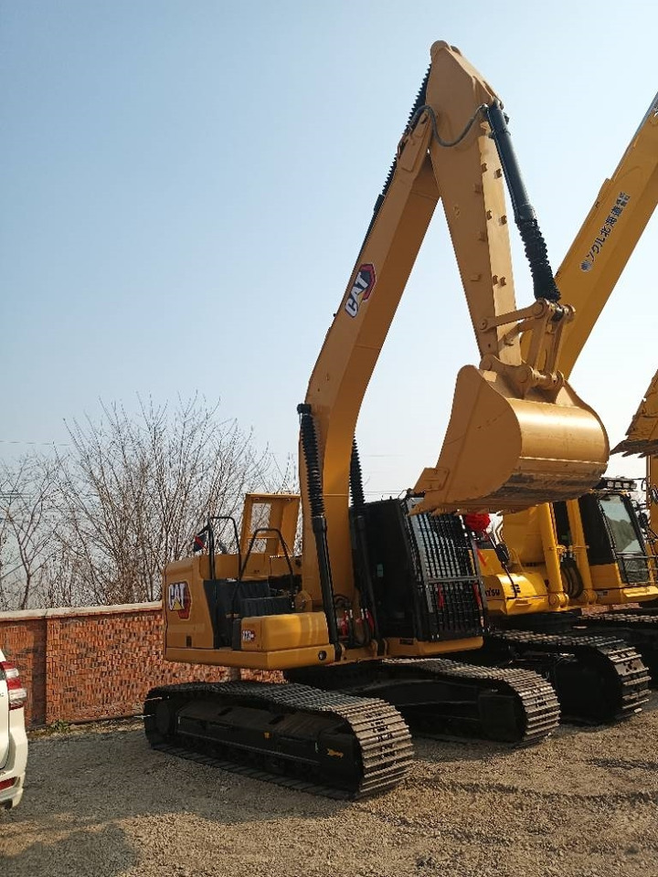 CAT 323GC - Pelle sur chenille: photos 3 CAT 323GC - Pelle sur chenille: photos 3
