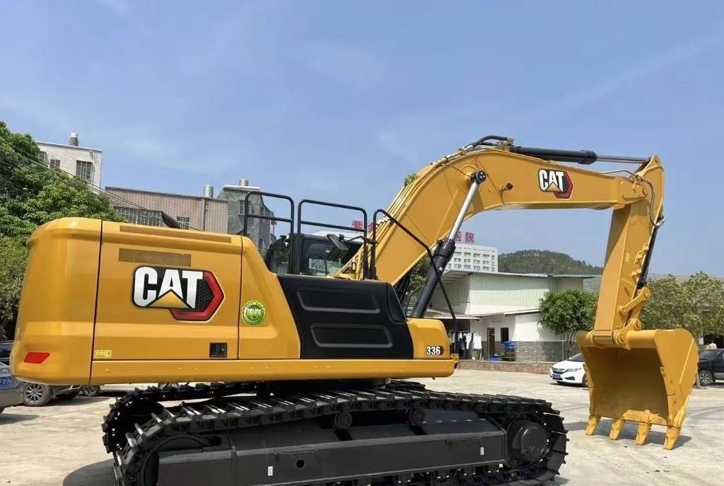 CAT 336 - Pelle sur chenille: photos 1 CAT 336 - Pelle sur chenille: photos 1