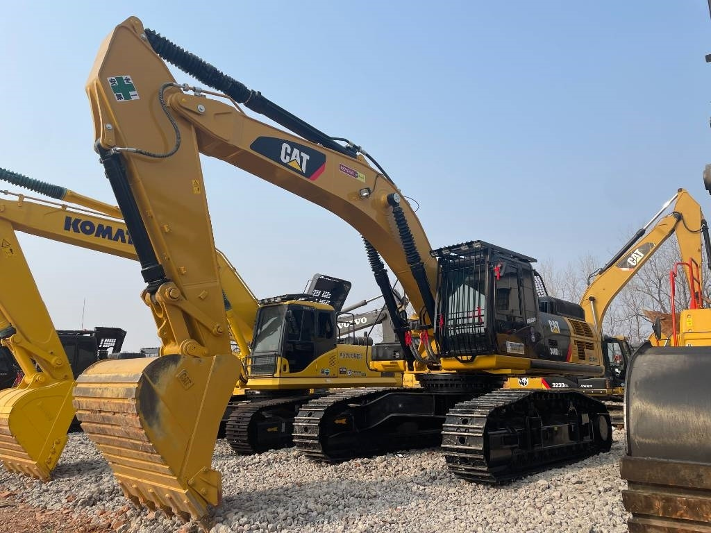 CAT 340 D L - Pelle sur chenille: photos 1 CAT 340 D L - Pelle sur chenille: photos 1