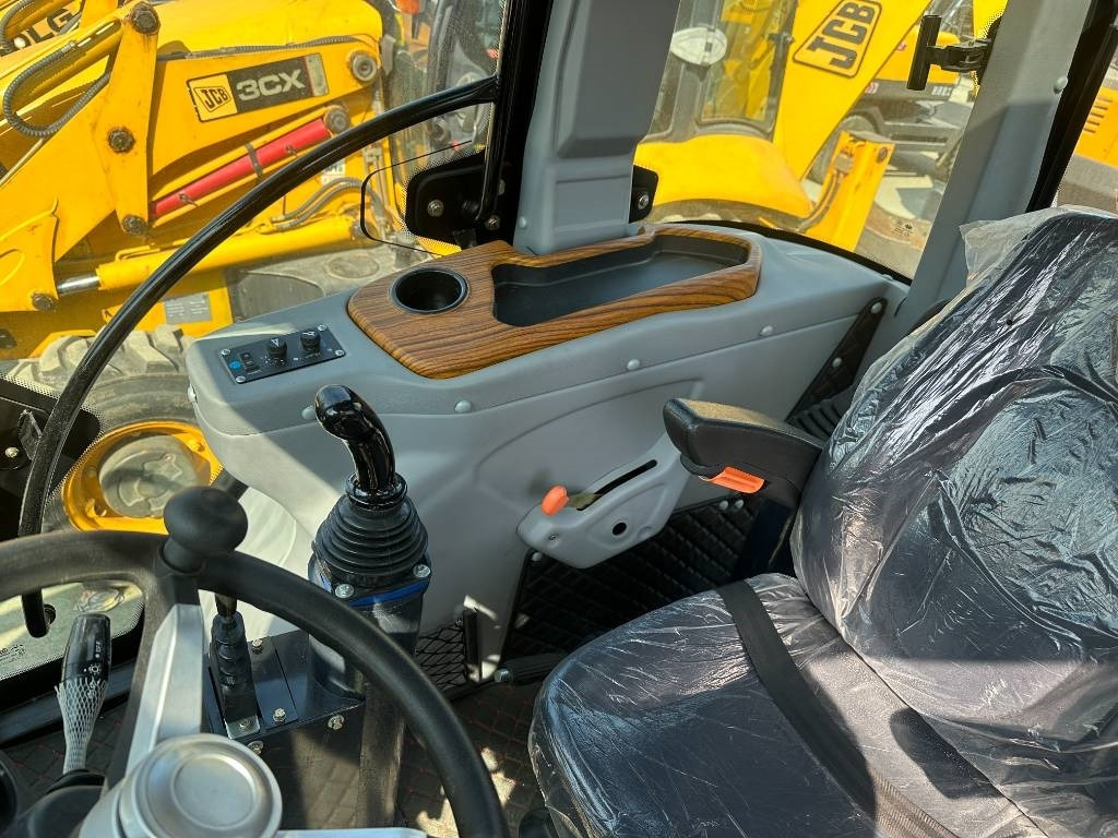 Tractopelle CAT 420 F ST: photos 11