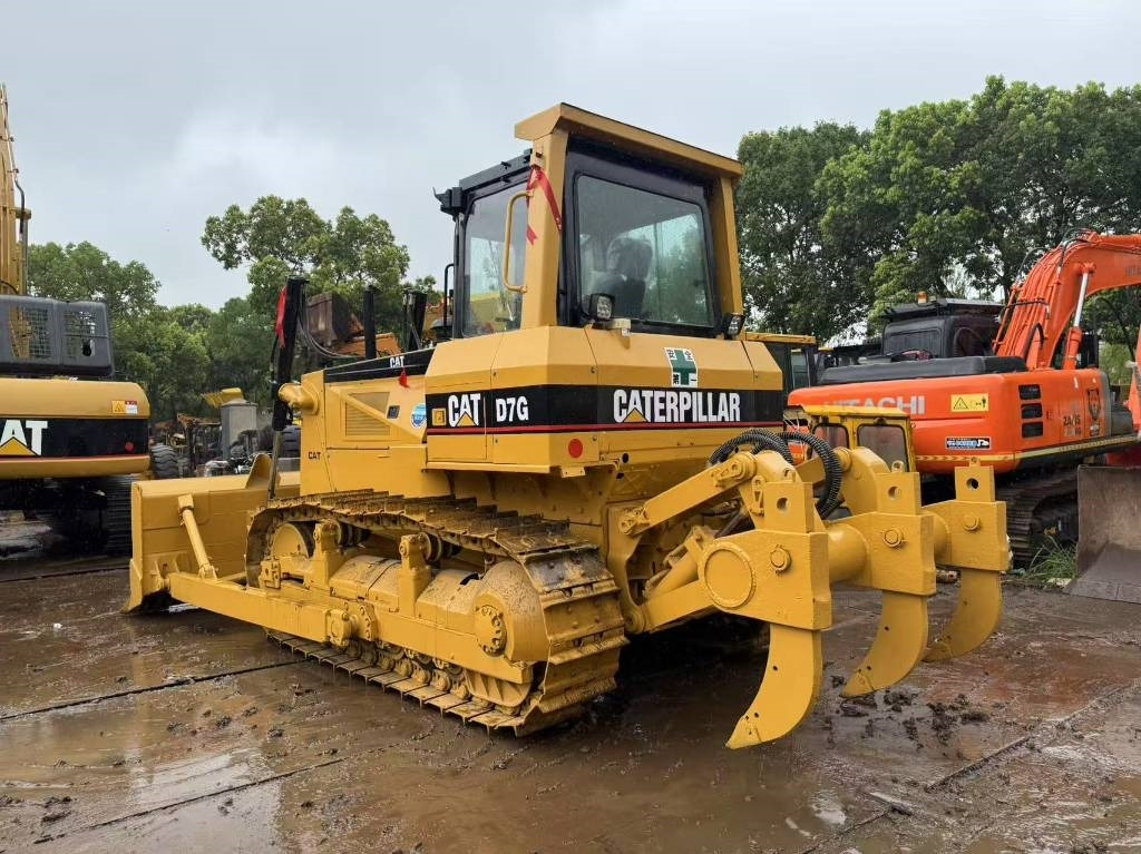CAT D 7 G - Bulldozer: photos 1 CAT D 7 G - Bulldozer: photos 1