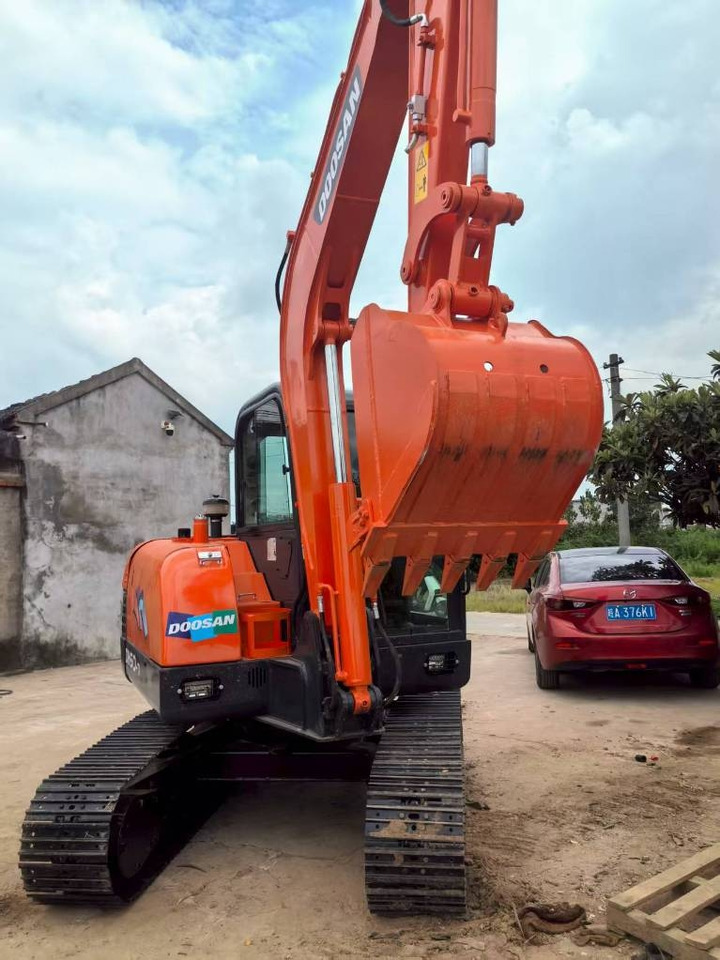 Doosan DH 60-7 - Mini pelle: photos 1 Doosan DH 60-7 - Mini pelle: photos 1