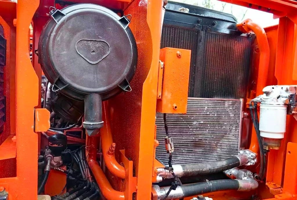 Pelle sur chenille Doosan DX 140: photos 9