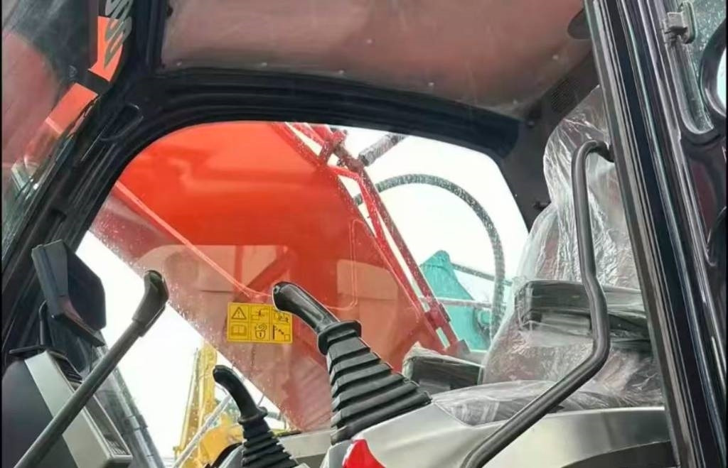 Doosan DX 340 - Pelle sur chenille: photos 2 Doosan DX 340 - Pelle sur chenille: photos 2