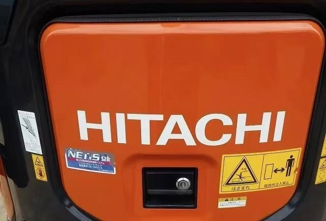 Hitachi 30 - Pelle sur chenille: photos 2 Hitachi 30 - Pelle sur chenille: photos 2