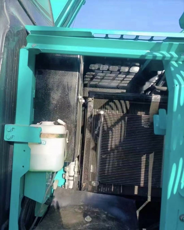 Kobelco SK 75 - Pelle sur chenille: photos 3 Kobelco SK 75 - Pelle sur chenille: photos 3