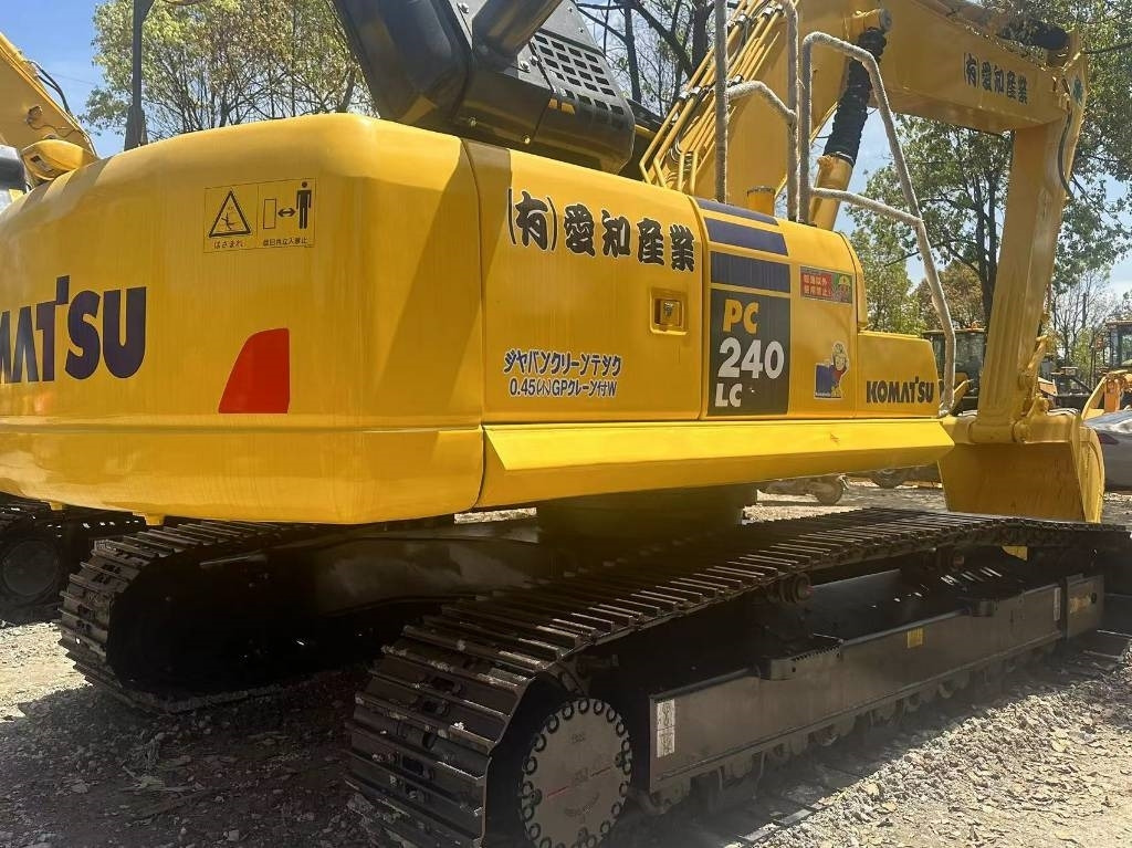 Komatsu PC 240 LC-8 - Pelle sur chenille: photos 2 Komatsu PC 240 LC-8 - Pelle sur chenille: photos 2